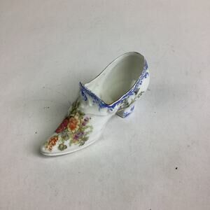 Prov Saxe German Hand Painted Porcelain Miniature Shoe Figurine - Early 19th C